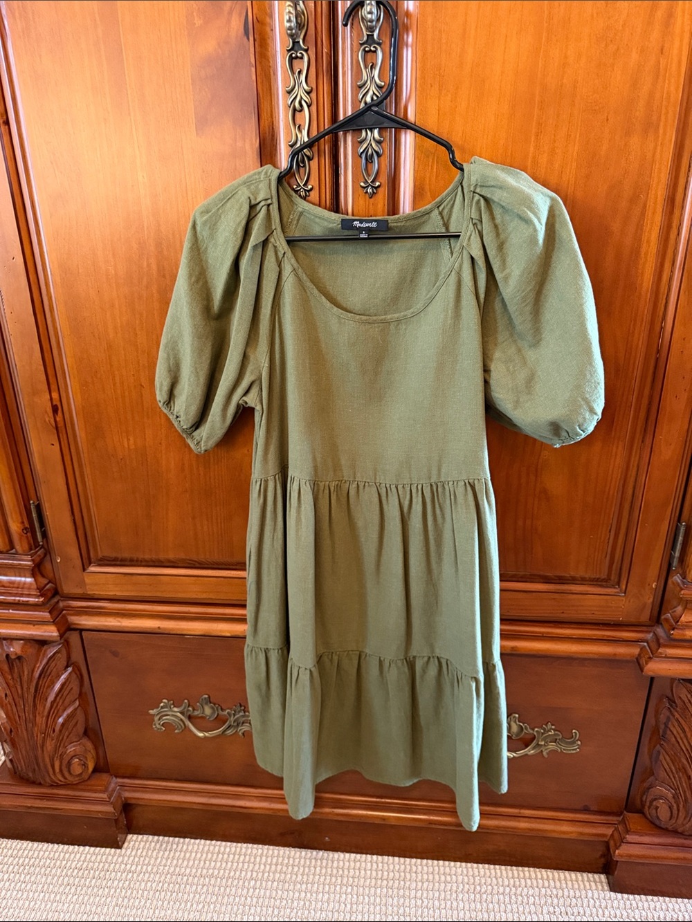 Madewell Olive Green Puff-Sleeve Tiered Knit Dress